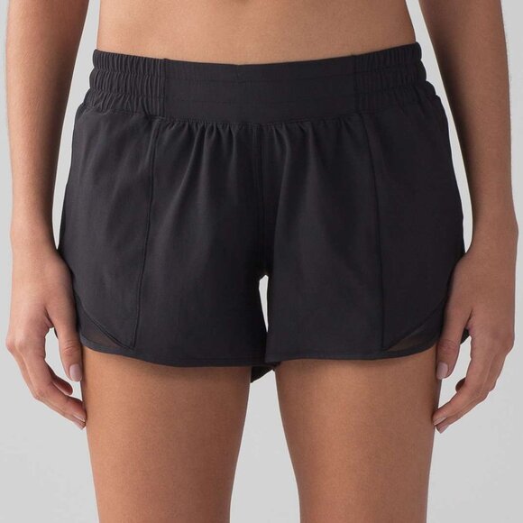 Lululemon Hotty Hot Short II *Long 4" Black  Size 4 - Picture 1 of 6